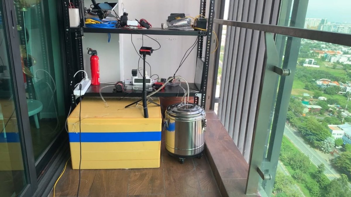 'The Thermal Battery Experiment: How a 2022 Balcony Lab Sparked Our AIoT Journey'