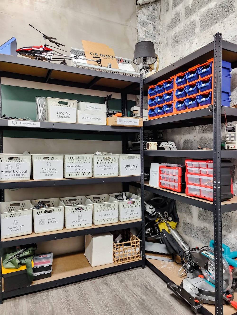 AlphaBits office and teamwork 2